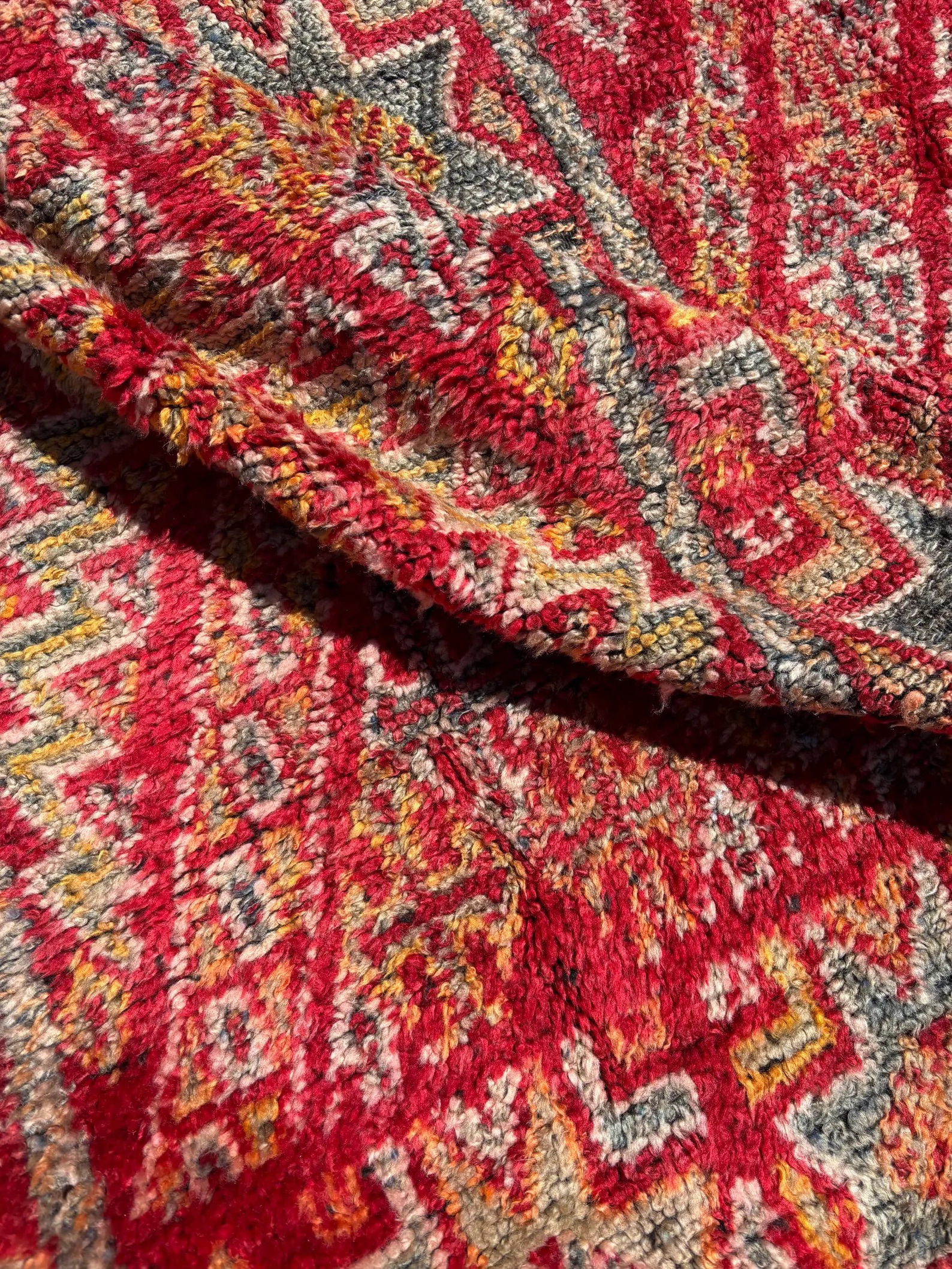 Unknown Artist : Vintage Beni Mguild Moroccan Rug, 1960s / 1970s - Image 2