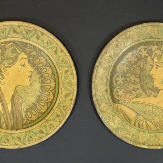 Alphonse Mucha : Ivy and Laurel, c. 1901 — pair of lithographed tinplate plates